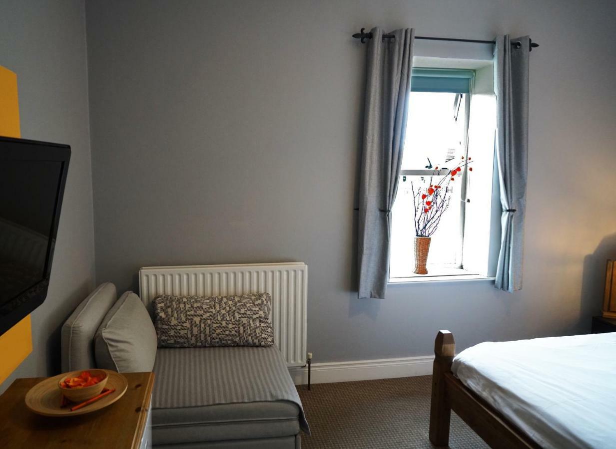 The Keep Guesthouse Carrickfergus Exteriör bild